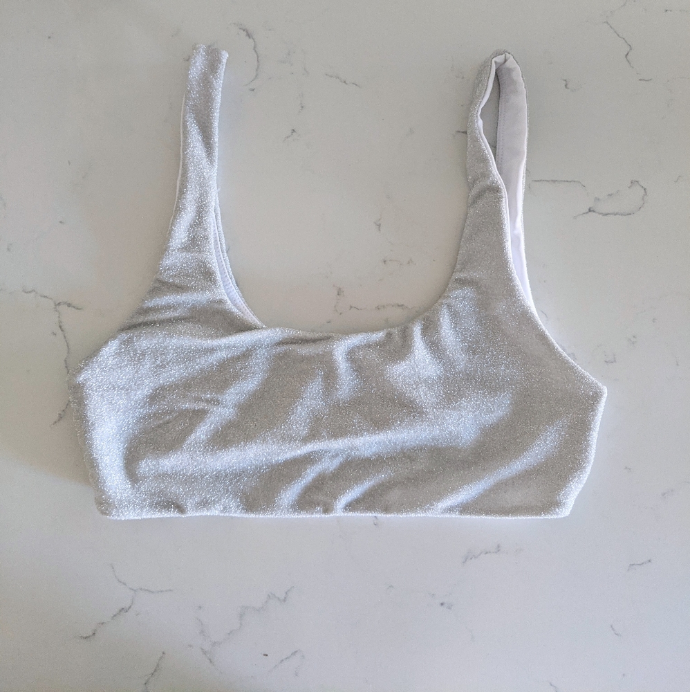NWOT Rare Mikoh Swim Top